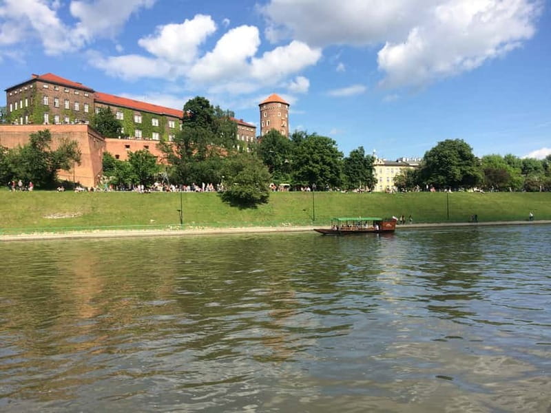 Krakow: 4,5-hours Sightseeing Cruise to Tyniec - Price and value: is $83 for 4.5 hours actually fair?