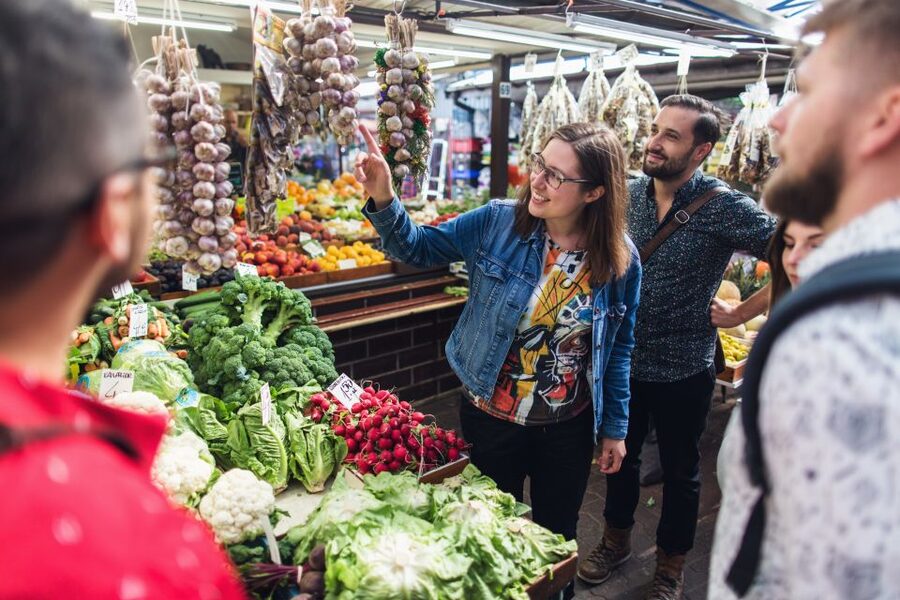 Krakow: 4-Hour Polish Food Tour - The small-group guiding style that turns food into stories