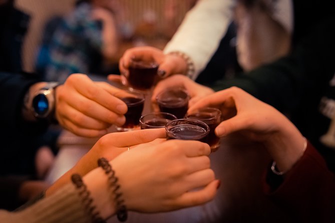 Krakow: 6-Course Full Polish Food & Vodka Tour - Small-group attention in a city that can swallow you