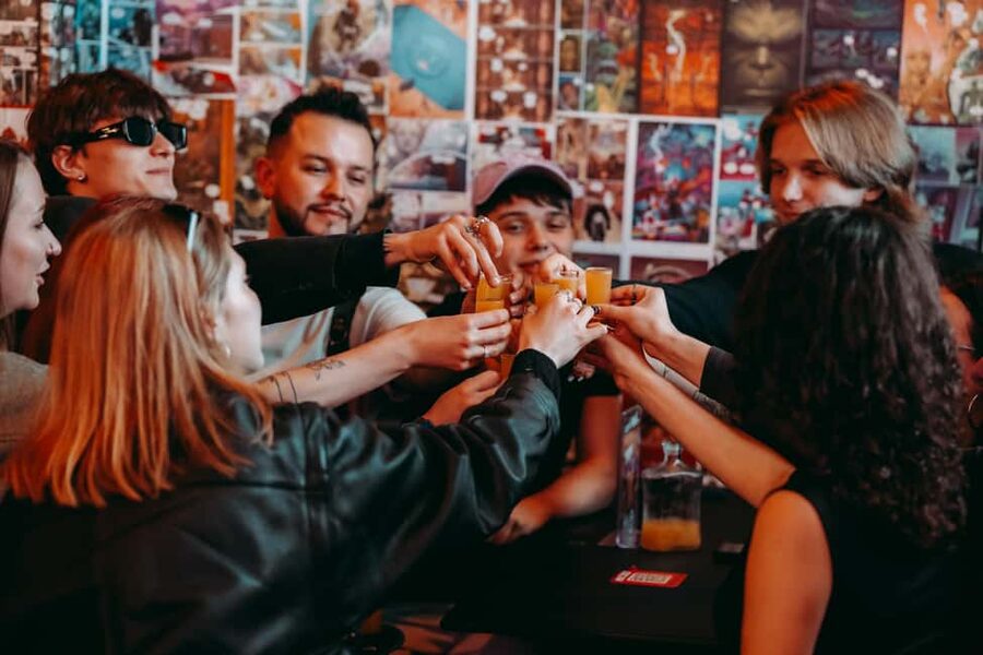 Krakow: 6 pm Tipsy Bar Tour With Karaoke+Twist (Thu-Fri-Sat) - Who this tour suits best, and who should skip it