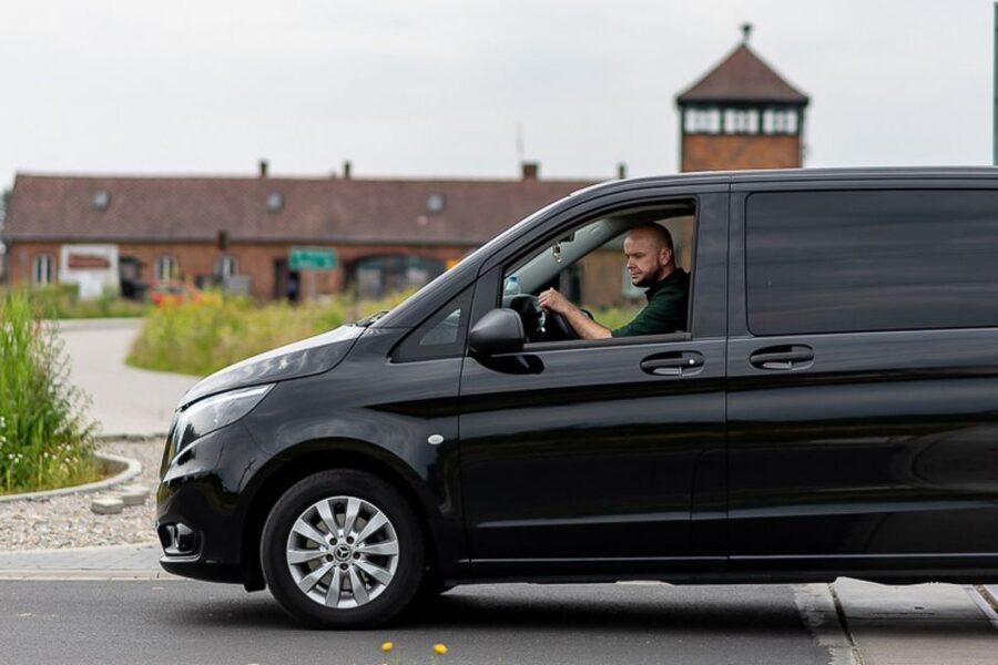 Krakow: Auschwitz-Birkenau Tour Limited to 15 Visitors - How the Guide and Driver Shape Your Day