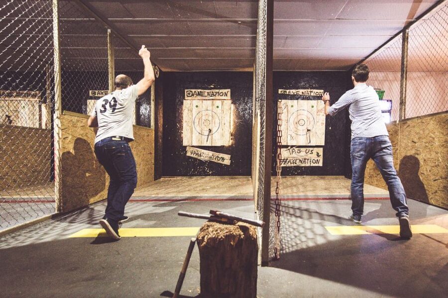 Kraków: Axe-Throwing in Axe Nation, the First Club in Europe - Coaching that actually corrects your throws