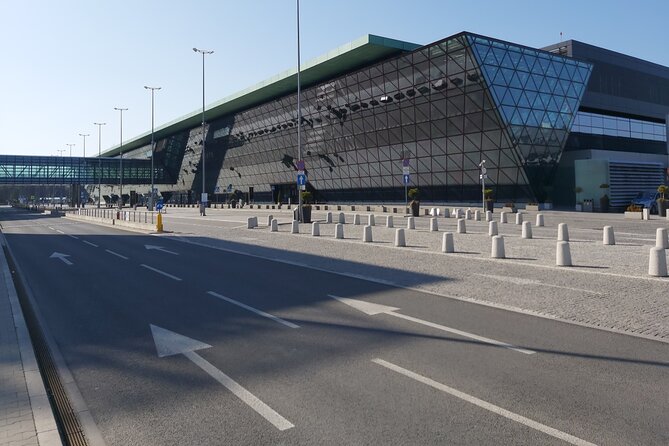 Kraków Balice Airport Transfer: Private One Way - Key Highlights You’ll Care About
