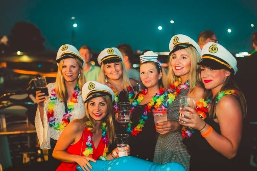 Krakow: Boat Party with Unlimited Drinks - Getting on the Vistula: the 2-hour cruise with DJ music, drinking games, and surround sound