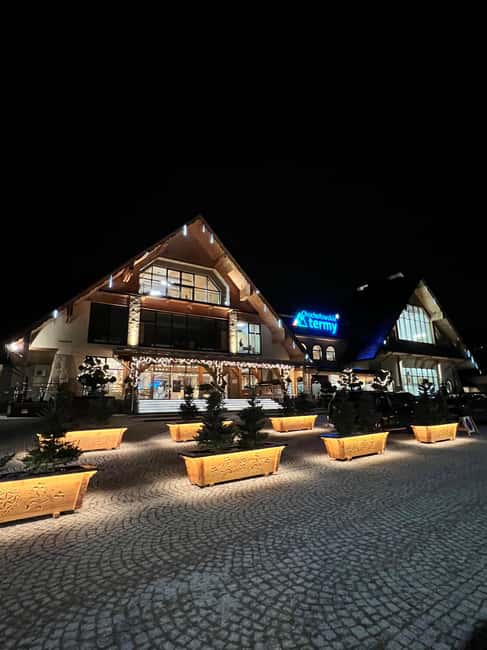 Krakow: Chocholowskie Thermal Baths Evening Ticket - Sauna and Optional Luxury Treatments: When Extra Spending Makes Sense