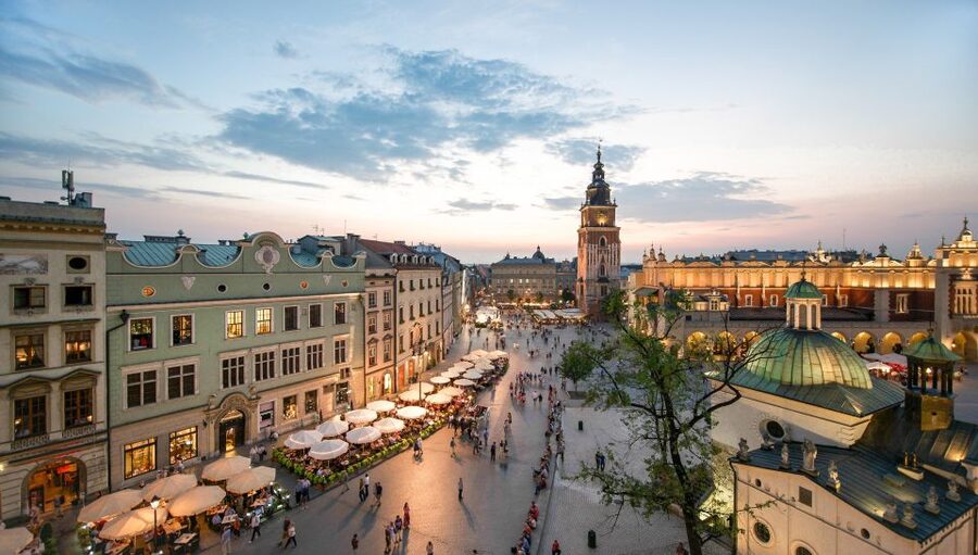 Krakow: City Sightseeing Tour by Electric Golf Cart - Who should book this Krakow electric golf cart tour