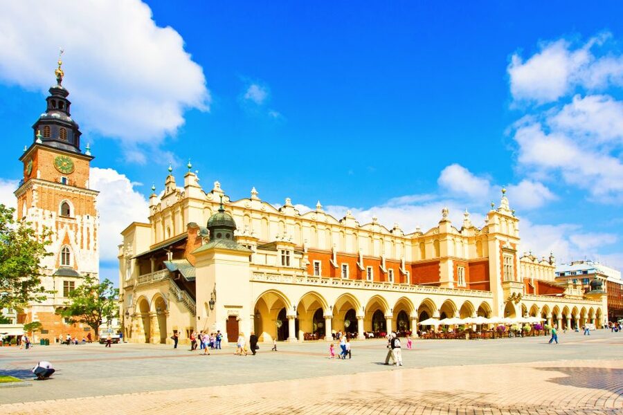 Krakow: City Sightseeing Tour by Electric Golf Cart - Why an electric buggy is the smart way to start Krakow