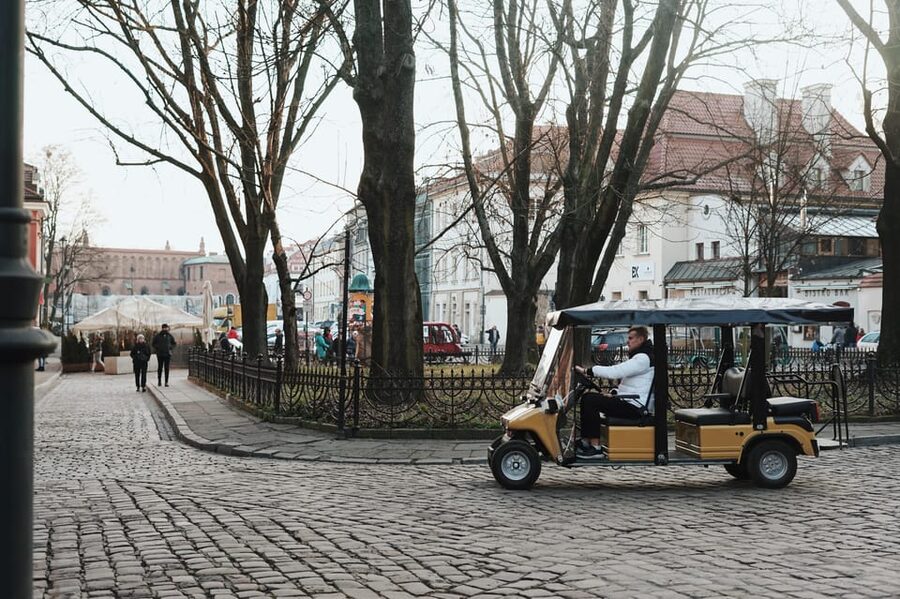 Krakow: City Sightseeing Tour by Golf Cart - Price, Timing, and Who This Tour Fits Best