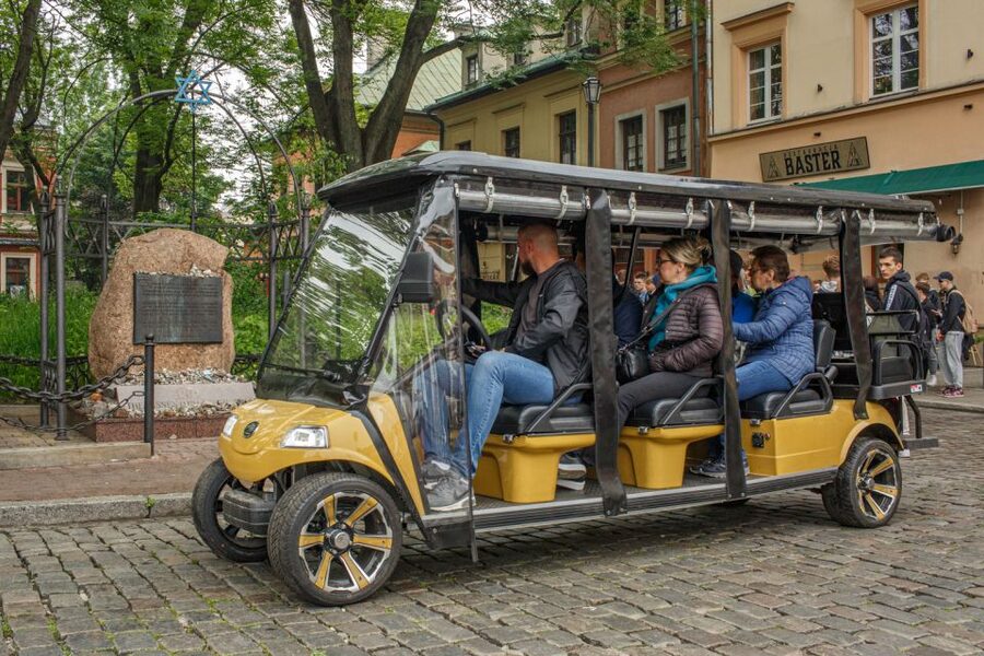 Krakow: City Sightseeing Tour Eco Electric Buggy Golf Cart - Audio guides, live commentary, and the guides people praise