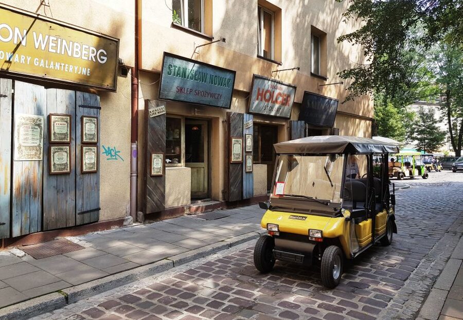 Krakow: City Tour by Electric Golf Cart - Comfort details that matter: warm carts, side covers, and real-world weather