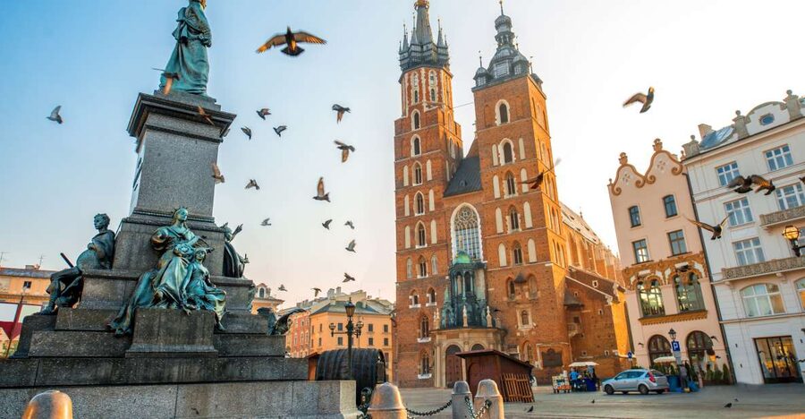 Krakow: City Walking Tours - Old Town or Kazimierz: Choosing the Krakow Walk That Fits You