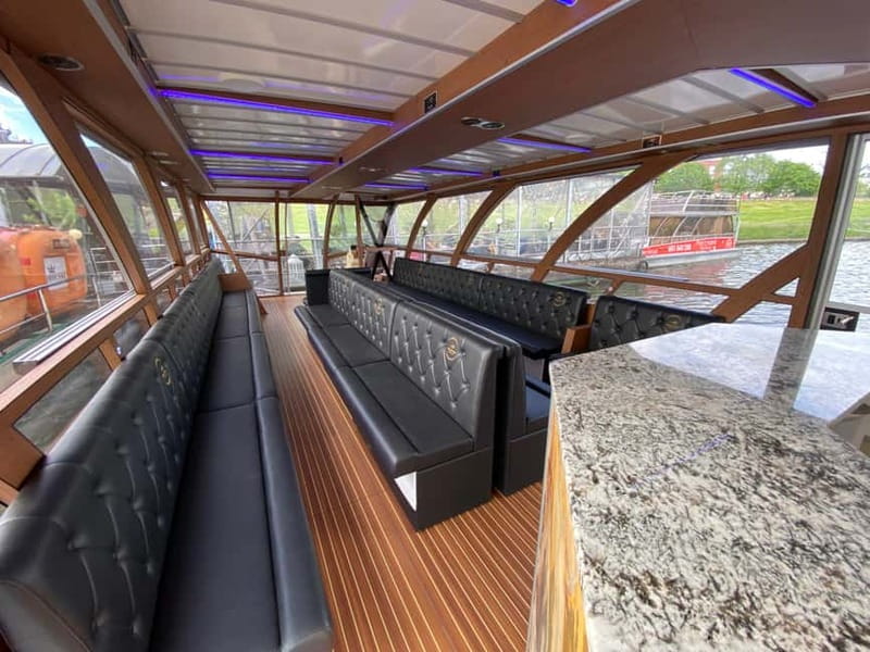 Krakow: Day or Night Vistula River Cruise with Audio Guide - Covered and heated, Comfort that actually helps