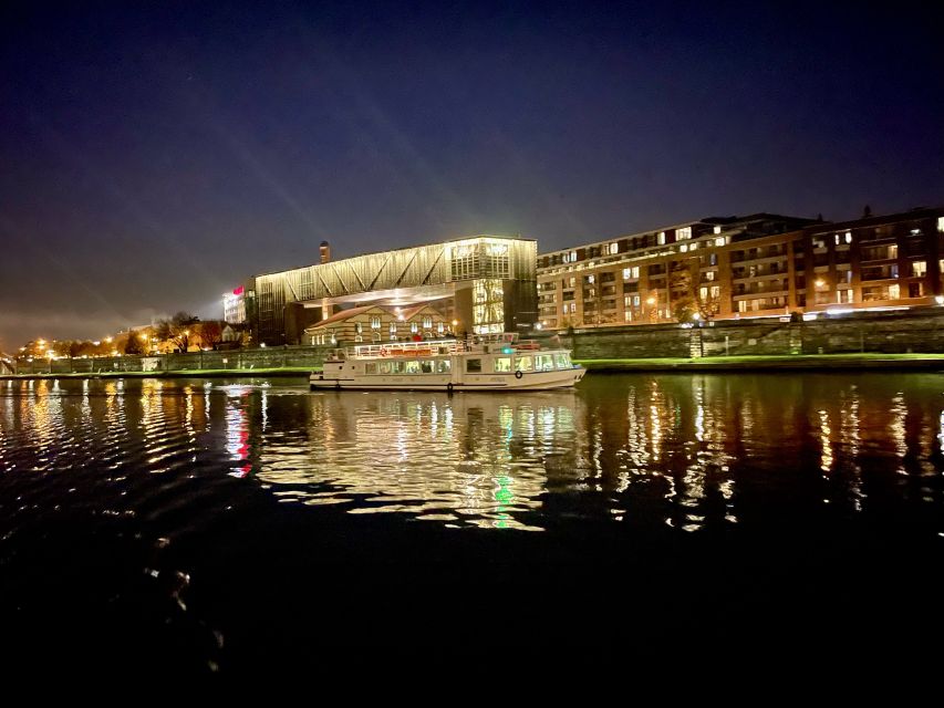 Krakow: Evening Cruise with a Glass of Wine - Price and what you really get for $38
