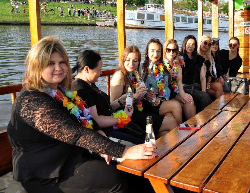 Krakow: Evening or Night Gondola Cruise - Kazimierz and the River View That Makes the City Feel Smaller