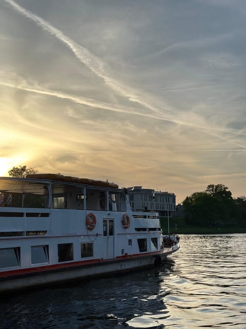 Krakow: Evening or Night Sightseeing Cruise - Should You Book This Vistula River Night Cruise?