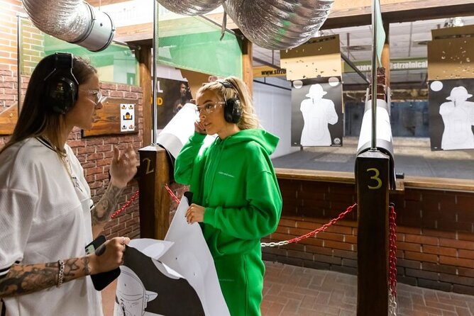 Krakow: Extreme Shooting Range with Hotel Pick-Up - Photos and videos: what to expect realistically