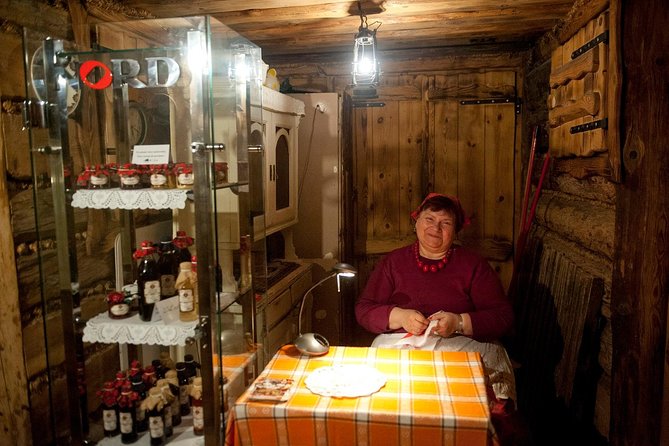 Krakow: Food Tour of 10 Tastings with Pierogi, Vodka & More - Ulica Grodzka: royal street vibes, dragon lore, and a Polish milk bar