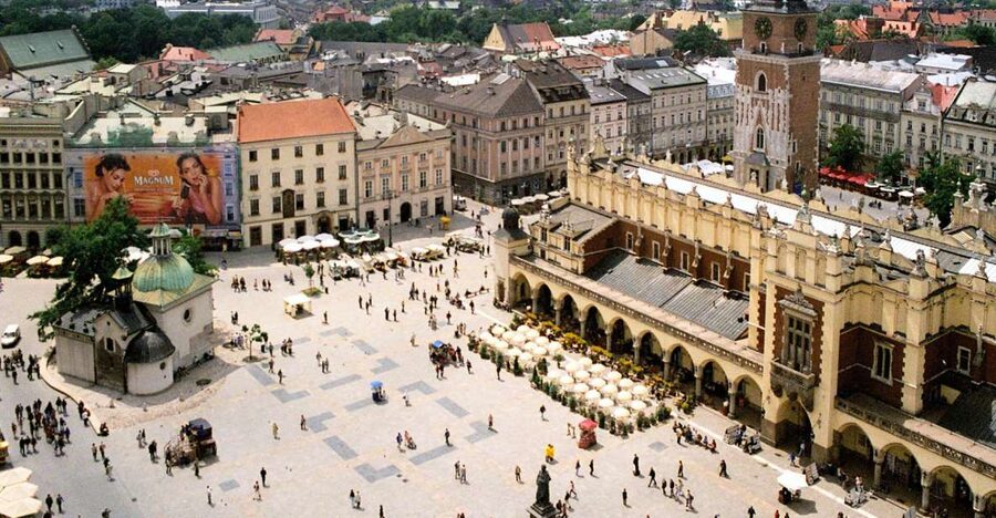 Krakow: Highlights of Old & New Town Private Walking Tour - Key takeaways before you go