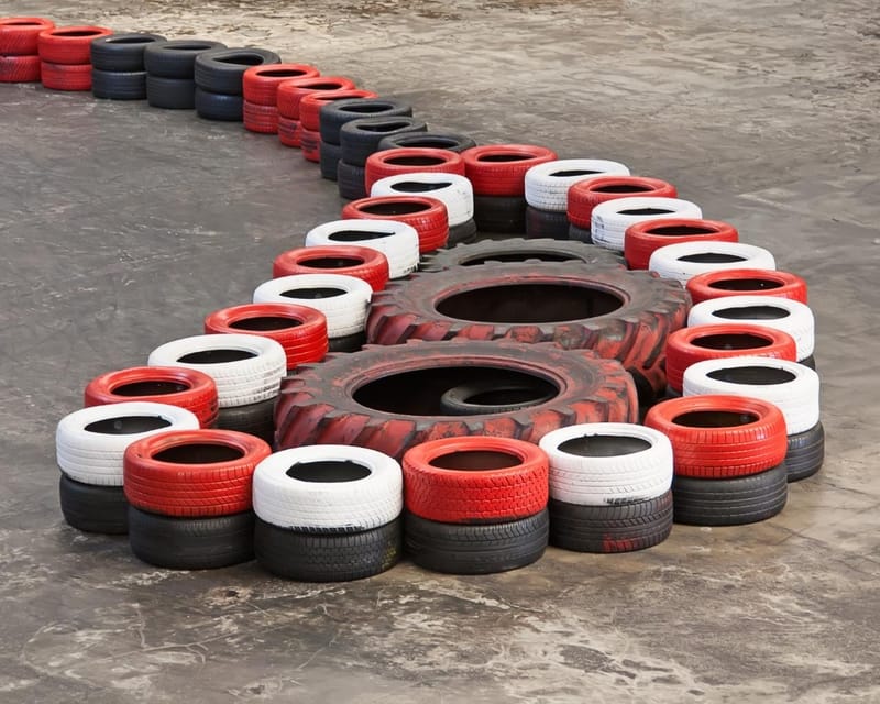 Krakow: Indoor Go-Karting (24-Minute Races) - Key highlights at a glance