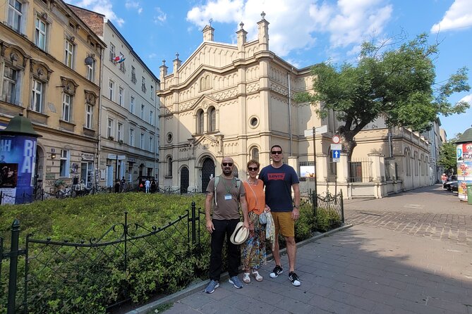 Krakow Jewish District and Ghetto Guided Tour in a Small Group - Plac Bohaterów Getta: The Main Square Where the Story Centers