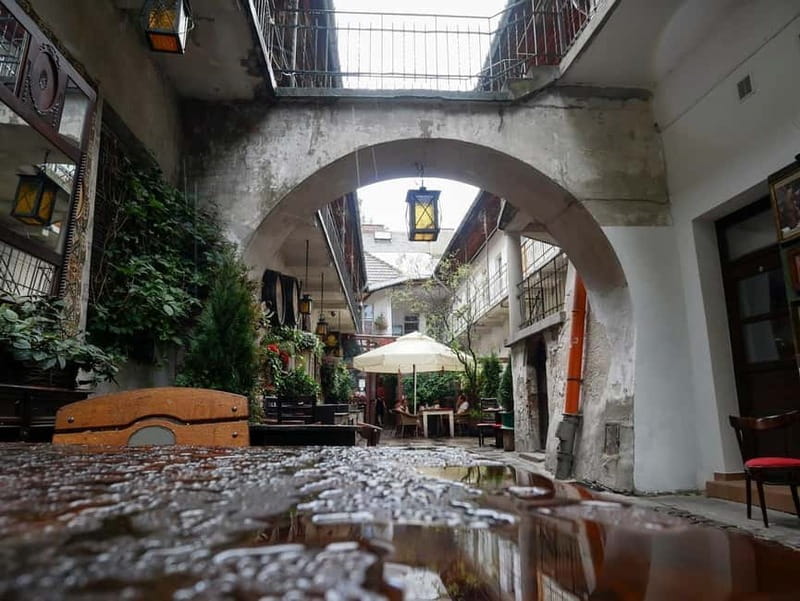 Krakow: Jewish Quarter Kazimierz Guided Walking Tour - Key Things to Know Before You Go