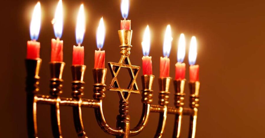 Krakow: Kazimierz District Jewish Heritage Tour - Key things to look for in this Kazimierz tour