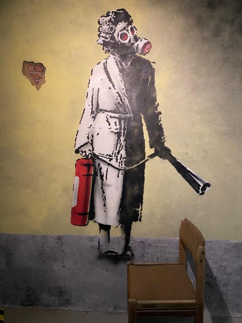 Krakow: Muzeum Banksy Entry Ticket - Shop stop: what to do when the museum ends