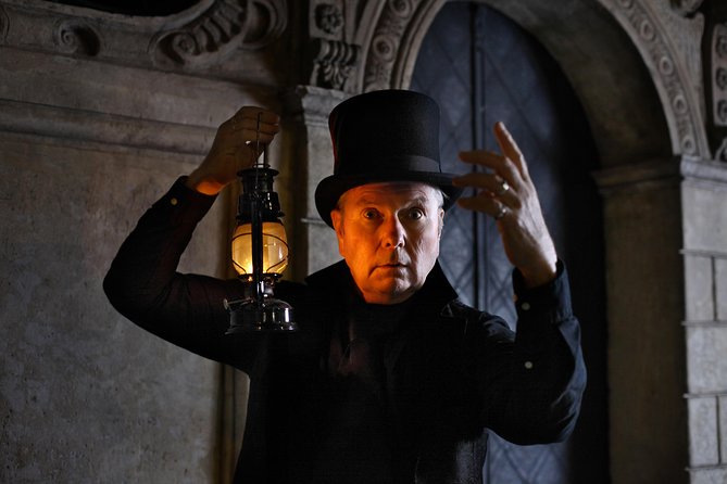 Krakow Night Tour: Ghosts, Vampires and Legends of the Old Town - Where You Meet and How the Route Closes Out