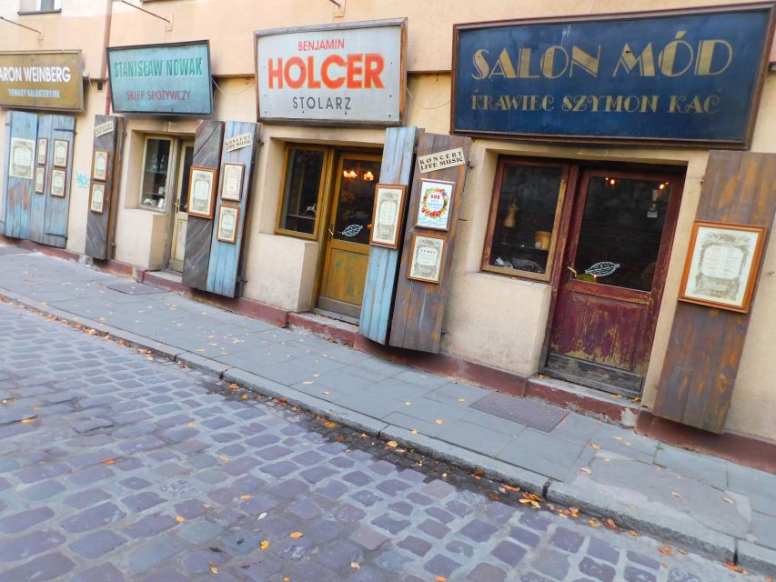 Krakow Old Town and Jewish Quarter in one guided walk - St. Francis of Assisi and the bridge to Wawel Hill
