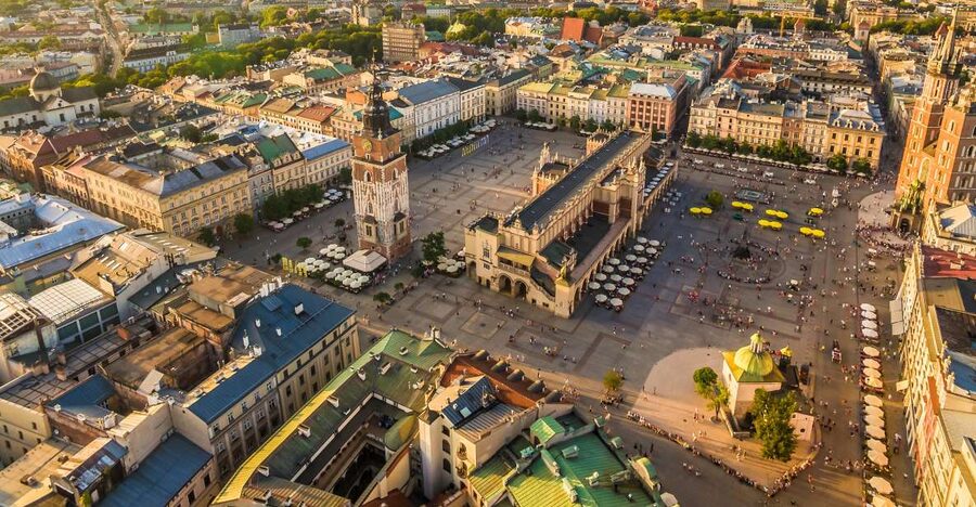 Krakow: Old Town Audio-Guided Walking Tour with Headset - Getting Started at Bracka 15, Then Grodzka Street Sets the Tone