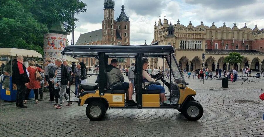 Krakow: Old Town City Tour in a Golf Cart - Why a golf cart loop works in Krakow’s Old Town