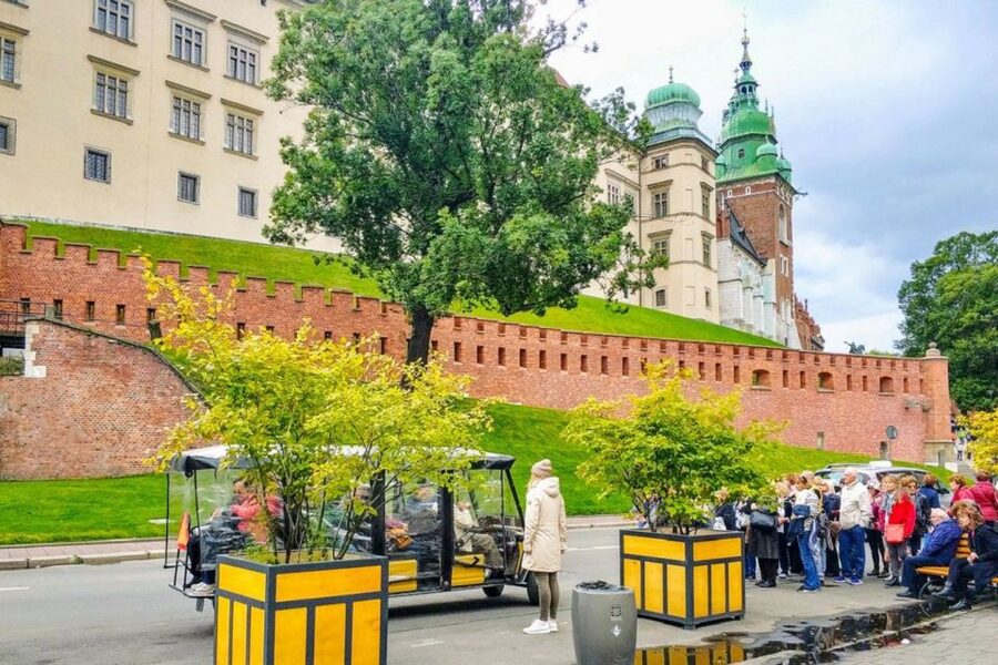 Krakow: Old Town, Ghetto, and Kazimierz Golf Cart Tour - Key Highlights You Should Care About