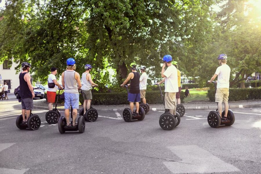 Krakow: Old Town Guided Segway Tour - Wawel Castle and the Wisła Finish With the Dragon