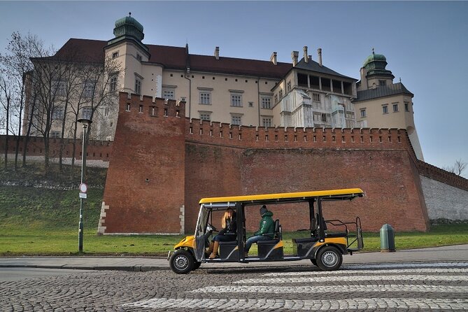 Krakow: Old Town, Jewish Kazimierz and Ghetto Sightseeing by Electric Golf Cart - Pacing and photo time: what the 2.5 hours feels like