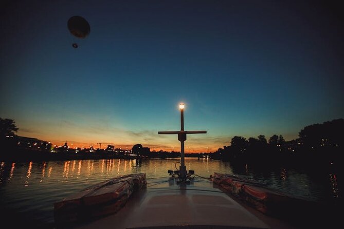 Krakow: One Hour Evening or Night Boat Trip - Kraków Eye, John Paul II’s house, and the humor of Pig in the River