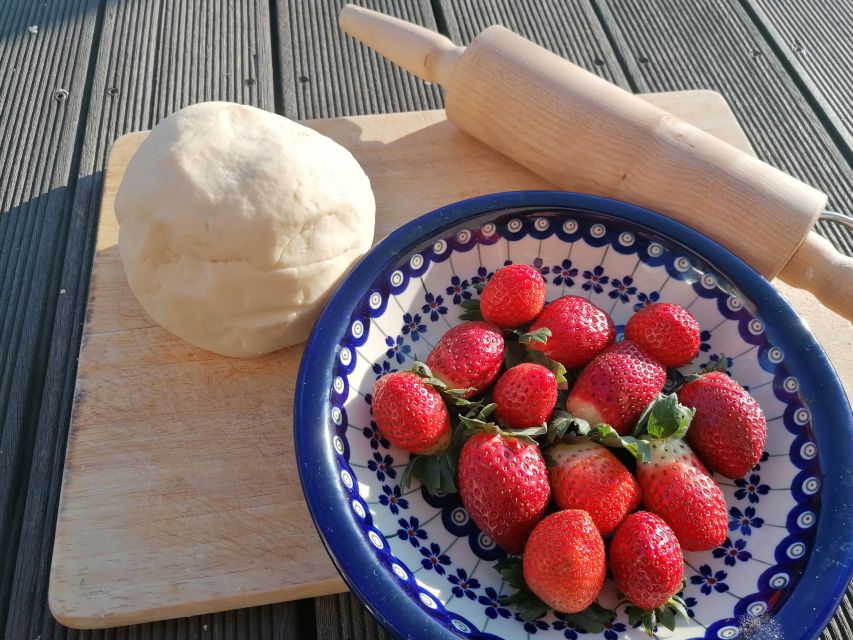 Krakow: Pierogi Home Cooking Class - Key points