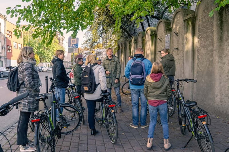 Krakow: Private Bike Tour - Jewish Quarter and Former Jewish Ghetto Area: Meaningful Context Without the Rush