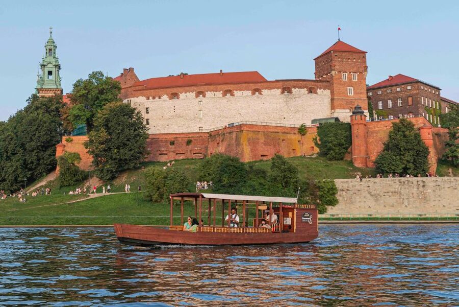 Krakow: Private Traditional Gondola Cruise - Old City sightings you might see from the water