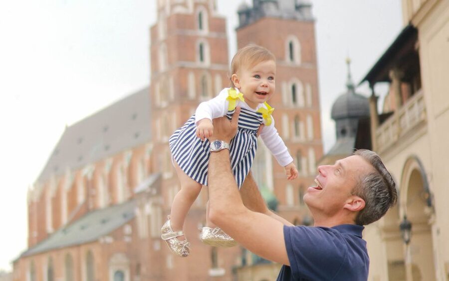 Krakow: Professional Photoshoot in the City Center - Plac Szczepanski start, then Krakow Old Town as your photo set