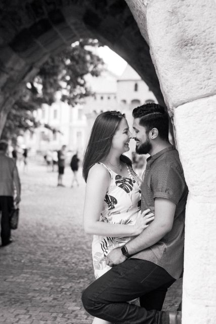 Krakow: Professional Photoshoot in the City Center - Posing help that does not make you stiff