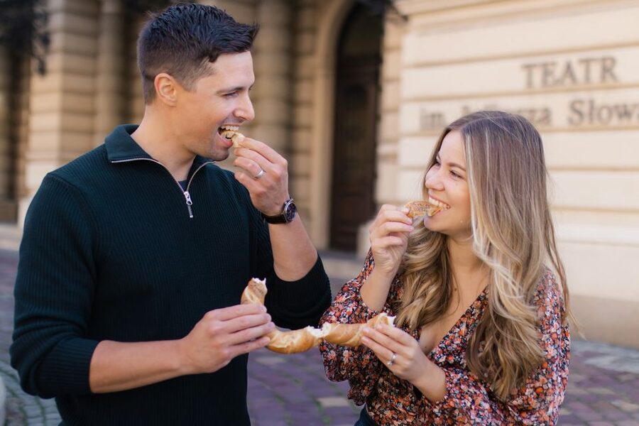 Krakow: Professional Photoshoot in the City Center - Should you book this Krakow Old Town professional photoshoot?