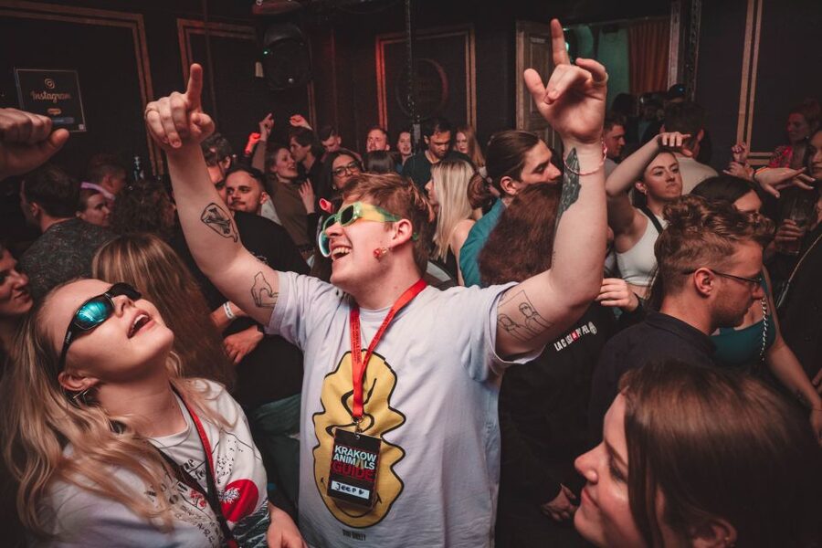 Krakow: Pub Crawl with 1 Hour of Unlimited Alcoholic Drinks - Guides make or break the energy: Fabi, Yeray, Lydia, Atticus, Emilia, and more