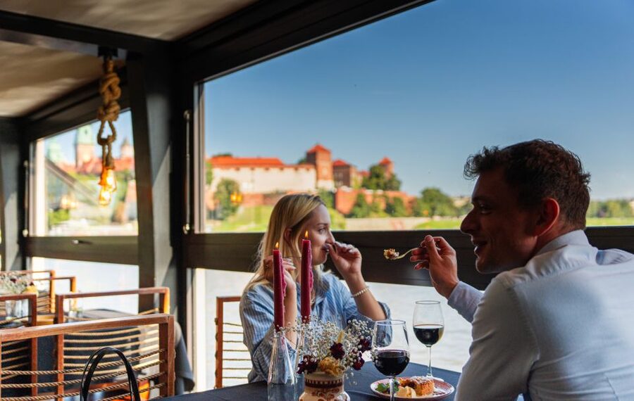 Krakow: Romantic Dinner with a Cruise on the Vistula River - Key Highlights You Will Actually Care About