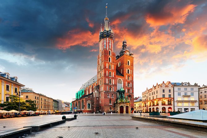 Krakow: Rynek Underground Museum Skip-the-line Guided Tour - Why This Tour Starts Right Under Krakow’s Main Square