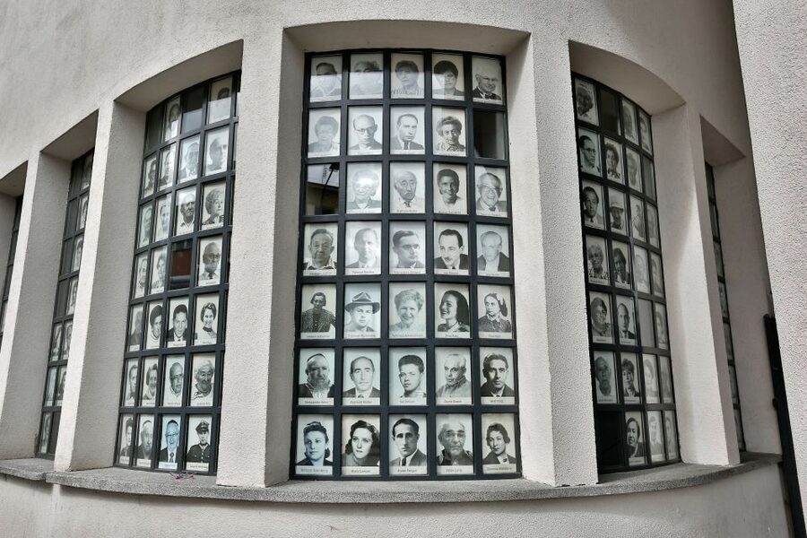 Krakow: Schindler's Factory Guided Tour with Entry Ticket - Key things you should notice before you go