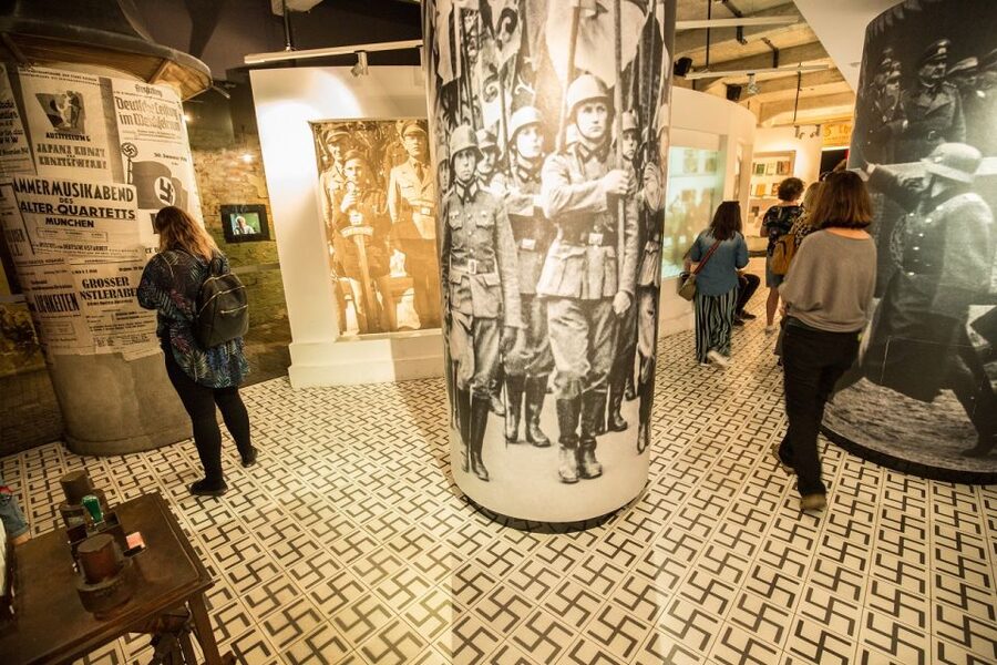 Krakow: Schindler's Factory Tour with Entrance Ticket - Meeting at the factory, picking up your place in line