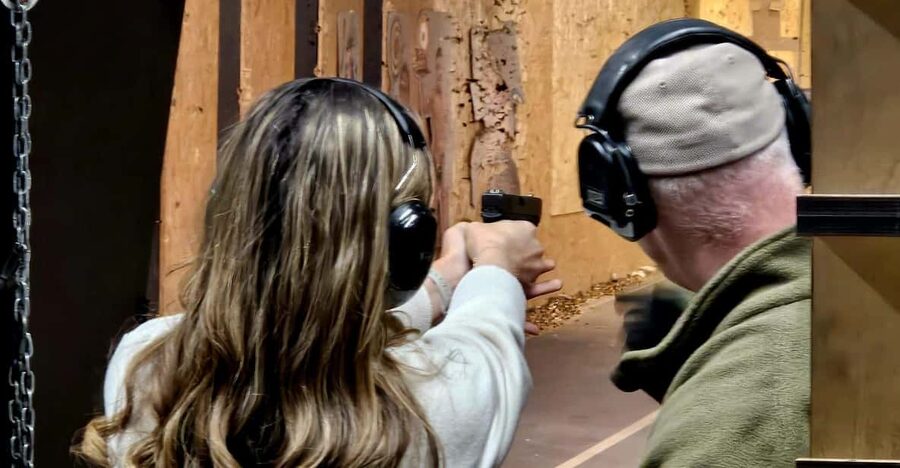Krakow: Shooting range with hotel pickup - BIG GUN Strzelnica, Photo Stop and Free Time Before You Shoot
