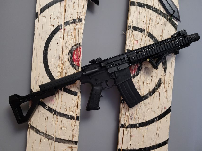 Kraków: Shurikens, Kunais, Knives, Tomahawks, Axes, Shooting - The range portion: CZ 75 pistol, then rifle, including full automatic