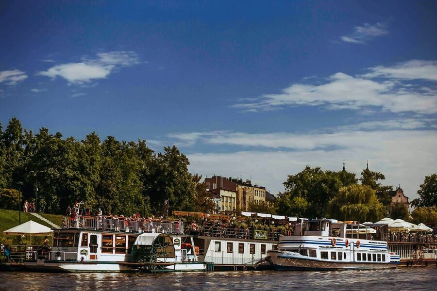 Krakow: Sightseeing Cruise by Vistula River - Father Bernatek’s Bridge and CRICOTEKA: Art Comes Through the Audio