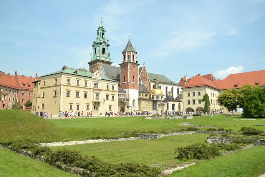 Krakow: The Old Town Walking Tour - Main Market Square, Krakow’s medieval engine room